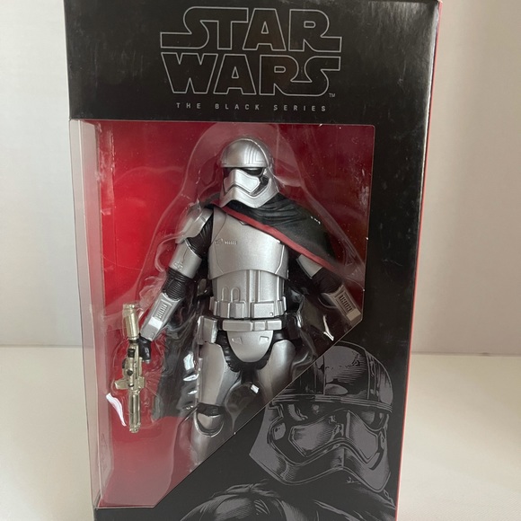 Hasbro Star Wars Episode VII Black Series 6 Inch Captain Phasma Action Figure - Picture 1 of 6